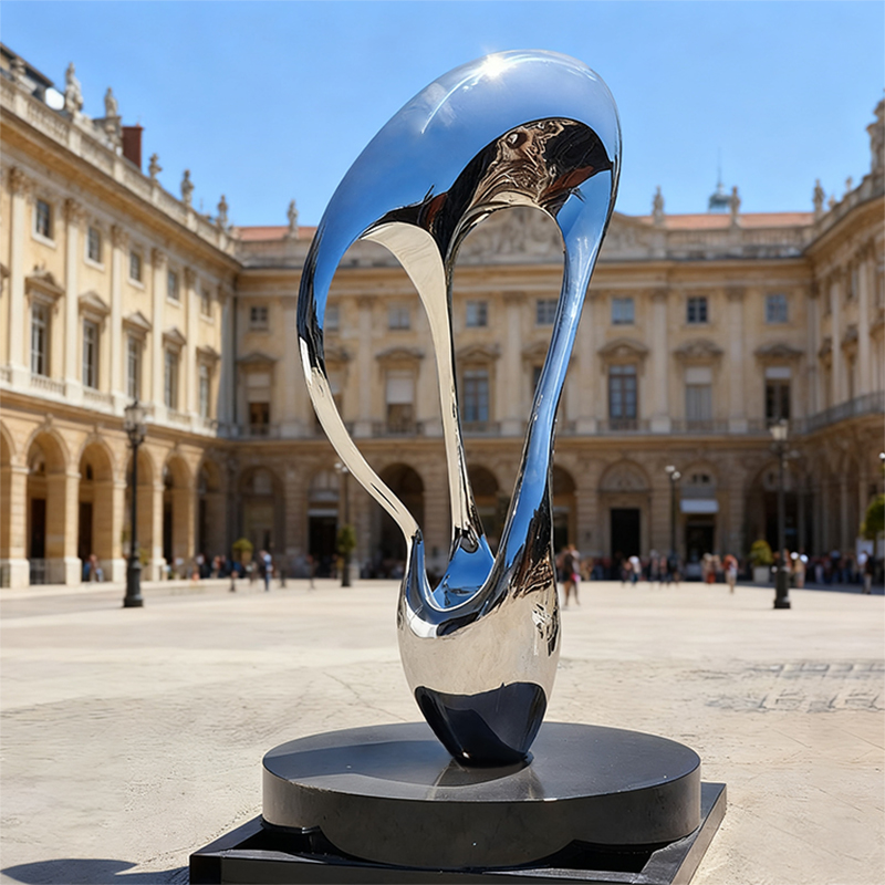 Ayna Cilalı Paslanmaz Çelik Heykel