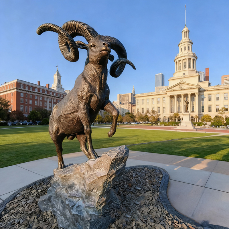 Bronz Büyük Boynuz Koç Heykeli – Dış Mekan Bahçe Dekorasyonu